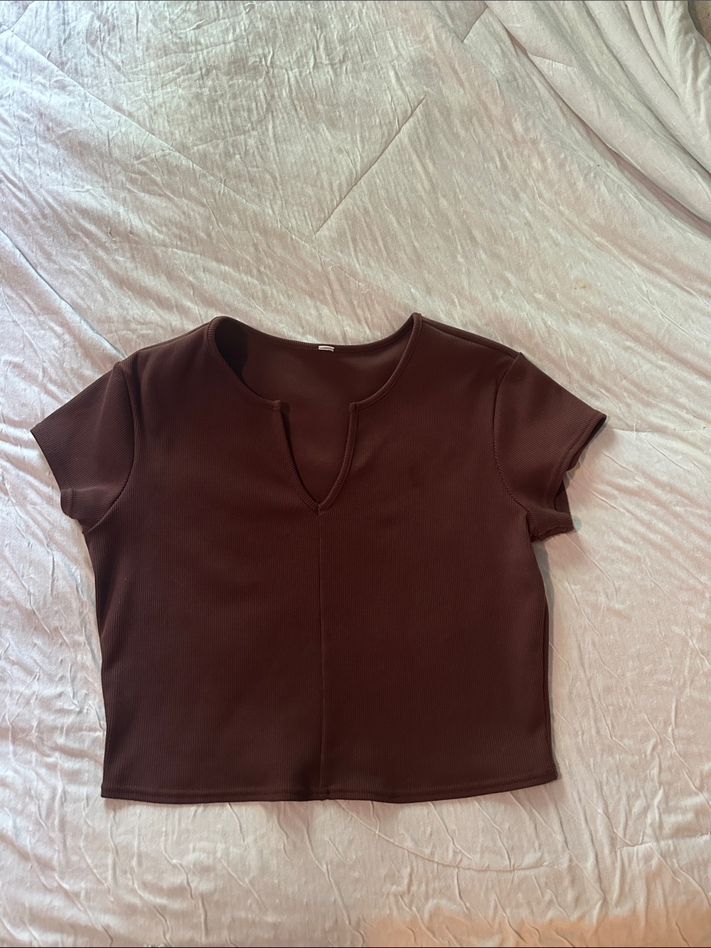 Alo Crop Women's Brown Short Sleeve Notch-Neck Top Large